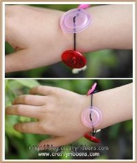 button bracelet